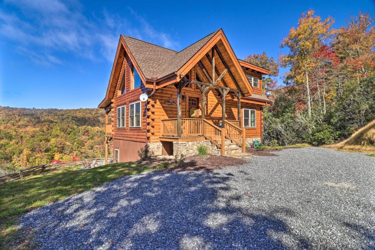 Hilltop Cabin On 5 Acres With Hot Tub And Waterfall! مدينة كليرمونت المظهر الخارجي الصورة